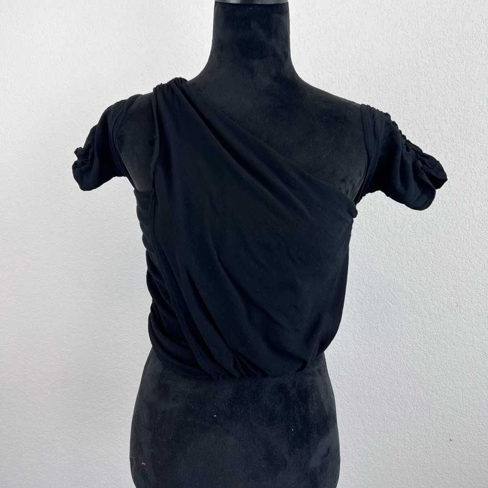 Free People one Shoulder with arm sleeves in black size Small